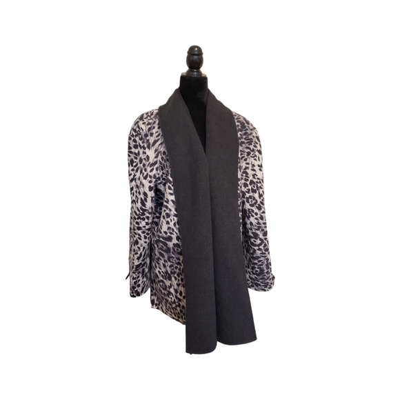 Wool Reversable Black and White Leopard Print Jacket With Pockets - Picture 1 of 5